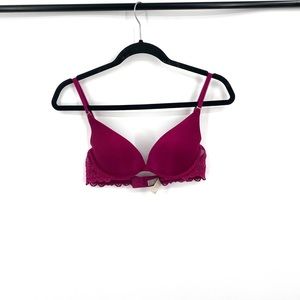 Victoria’s Secret padded push-up pink bra